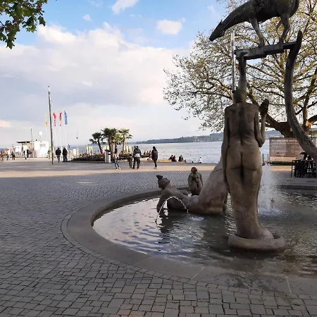 Mit Seeblick Und Pkw Abstellplatz Am Haus * אוברלינגן