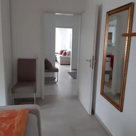 Mit Seeblick Und Pkw Abstellplatz Am Haus Appartement *